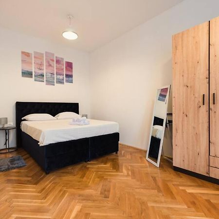 Throne Of Dubrovnik Apartment 1 ภายนอก รูปภาพ