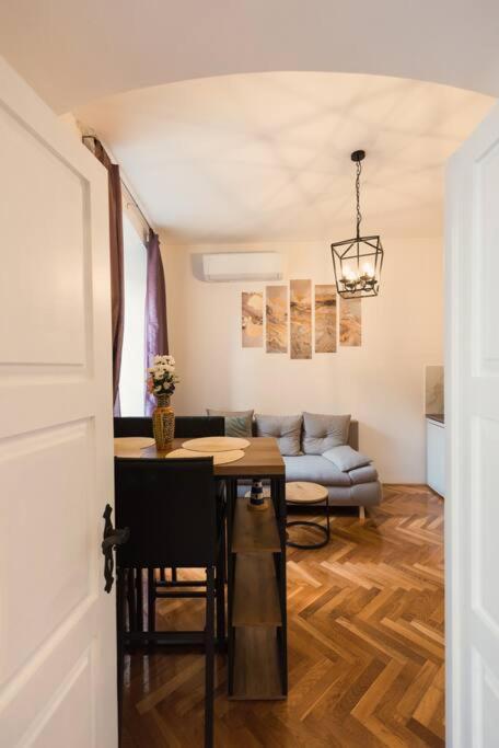 Throne Of Dubrovnik Apartment 1 ภายนอก รูปภาพ